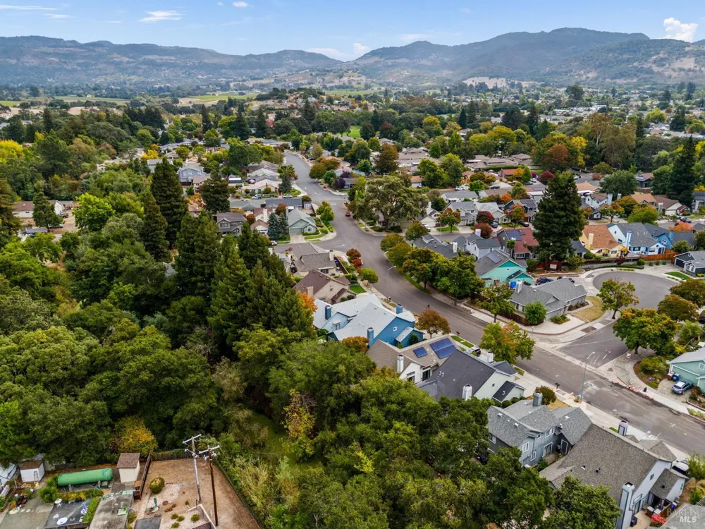 968 Cayetano Drive Napa, CA 94559