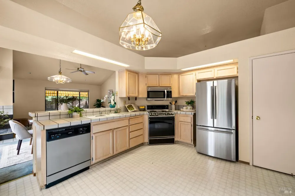 968 Cayetano Drive Napa, CA 94559