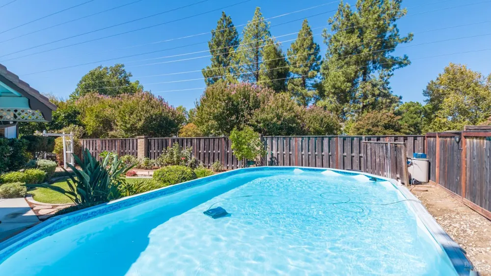 481 Crestview Drive Vacaville, CA 95688