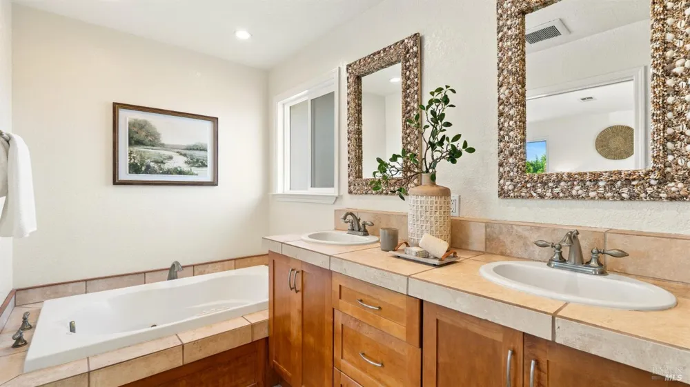 423 Donner Avenue Petaluma, CA 94954