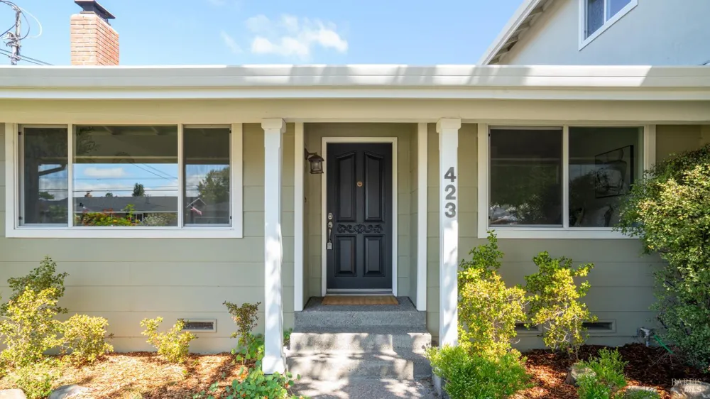 423 Donner Avenue Petaluma, CA 94954