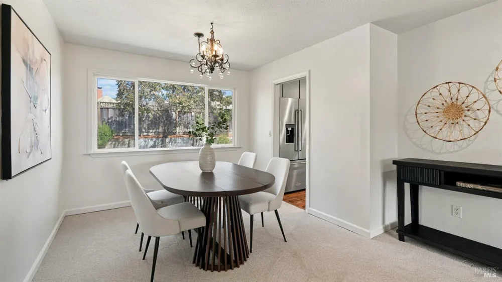 423 Donner Avenue Petaluma, CA 94954