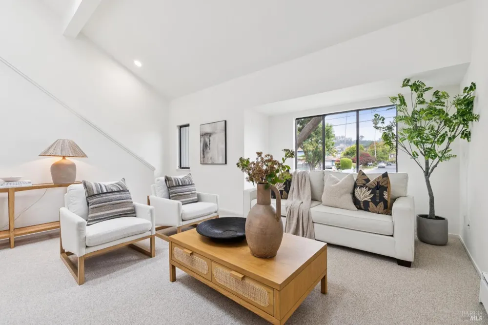 23 Ashford Avenue Mill Valley, CA 94941