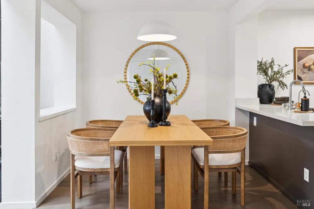 23 Ashford Avenue Mill Valley, CA 94941