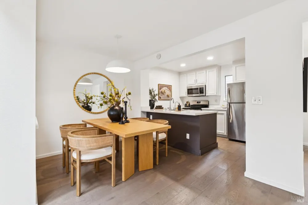 23 Ashford Avenue Mill Valley, CA 94941