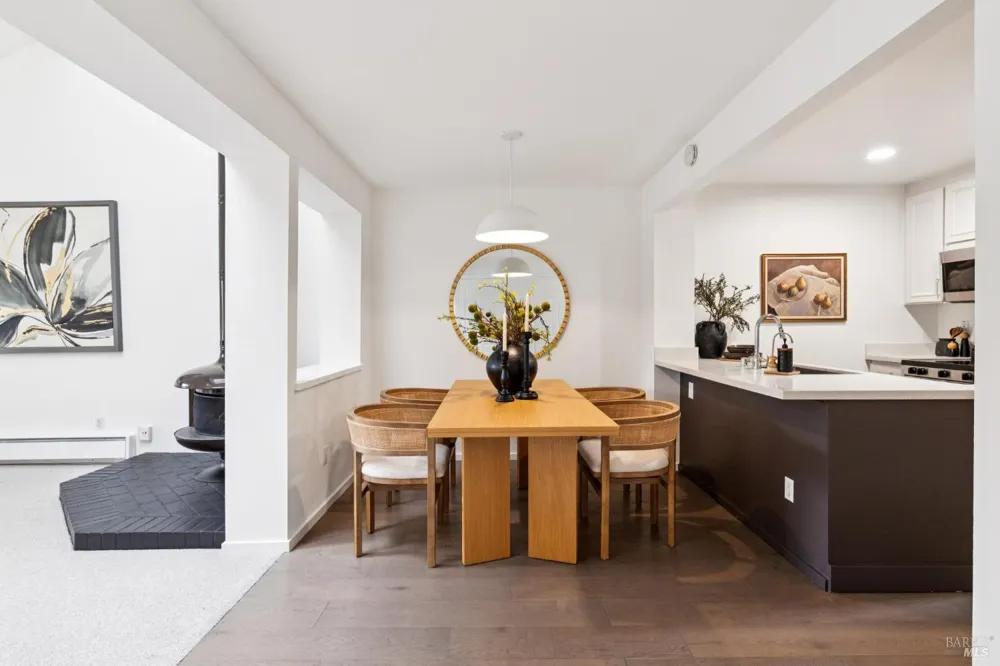 23 Ashford Avenue Mill Valley, CA 94941