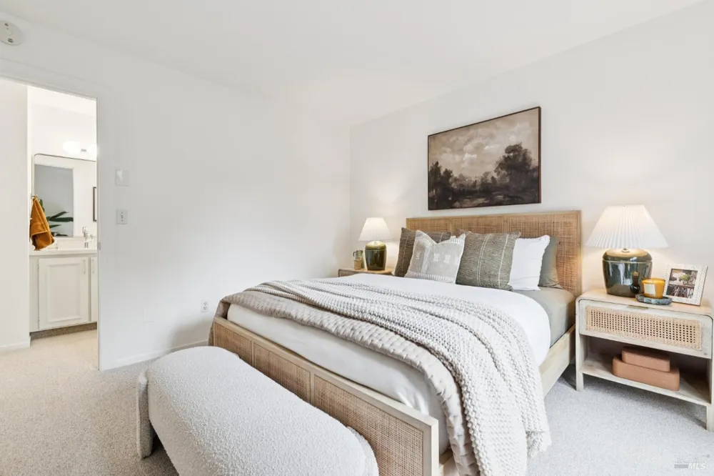 23 Ashford Avenue Mill Valley, CA 94941