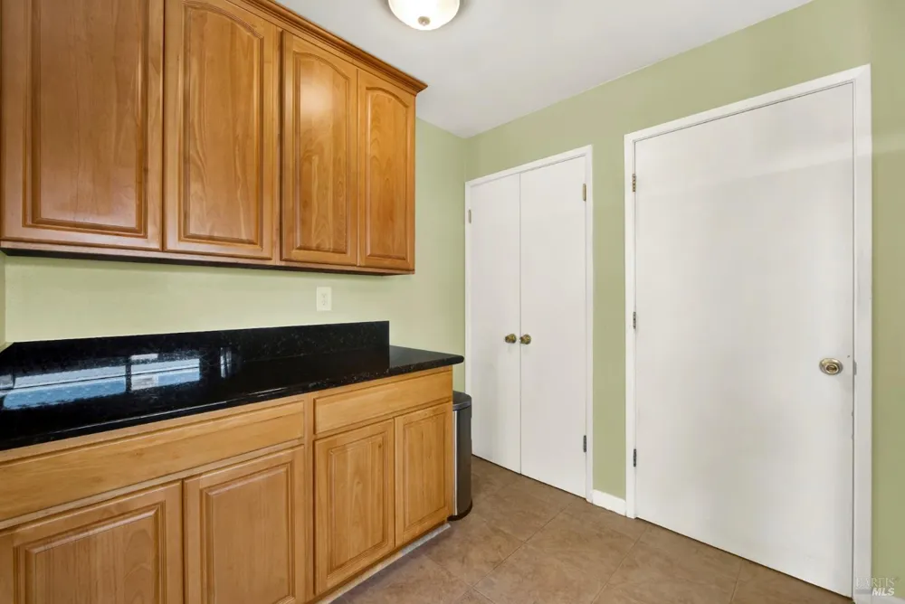 348 Adobe Drive Vacaville, CA 95687