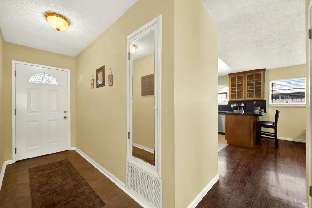 348 Adobe Drive Vacaville, CA 95687