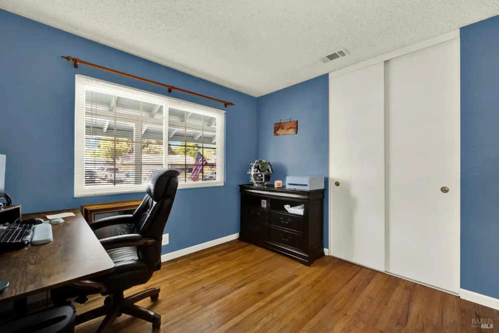348 Adobe Drive Vacaville, CA 95687