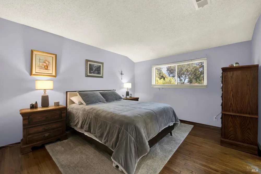 348 Adobe Drive Vacaville, CA 95687
