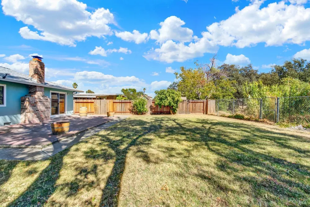 348 Adobe Drive Vacaville, CA 95687