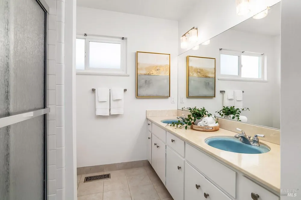 22 Terry Circle Novato, CA 94947