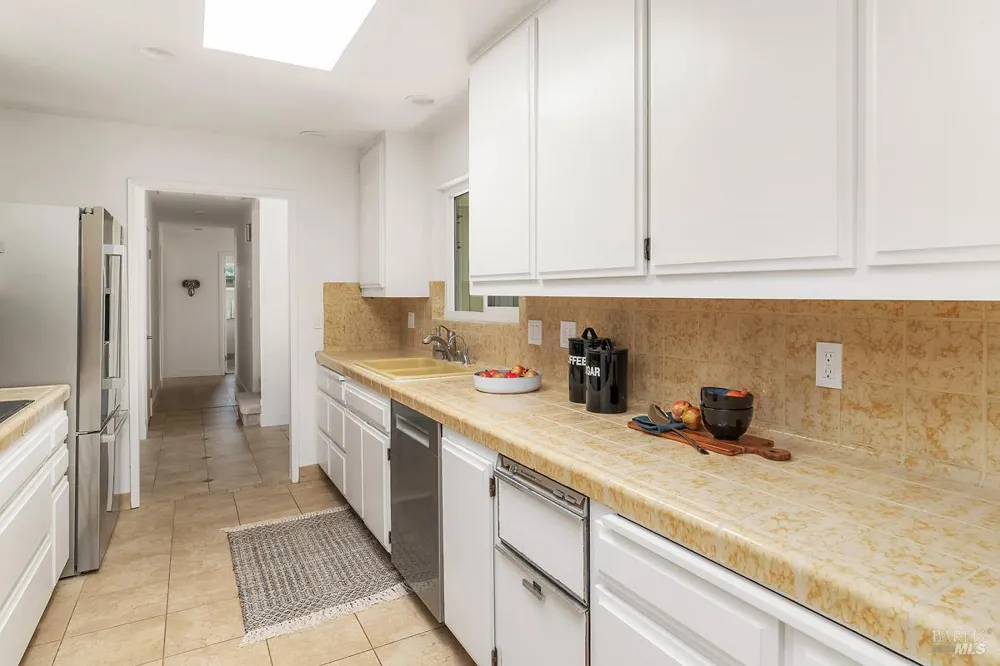 22 Terry Circle Novato, CA 94947