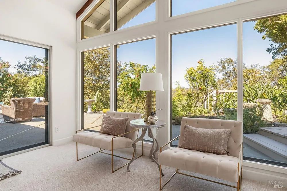 22 Terry Circle Novato, CA 94947