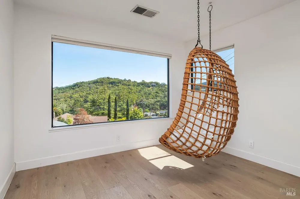 22 Terry Circle Novato, CA 94947