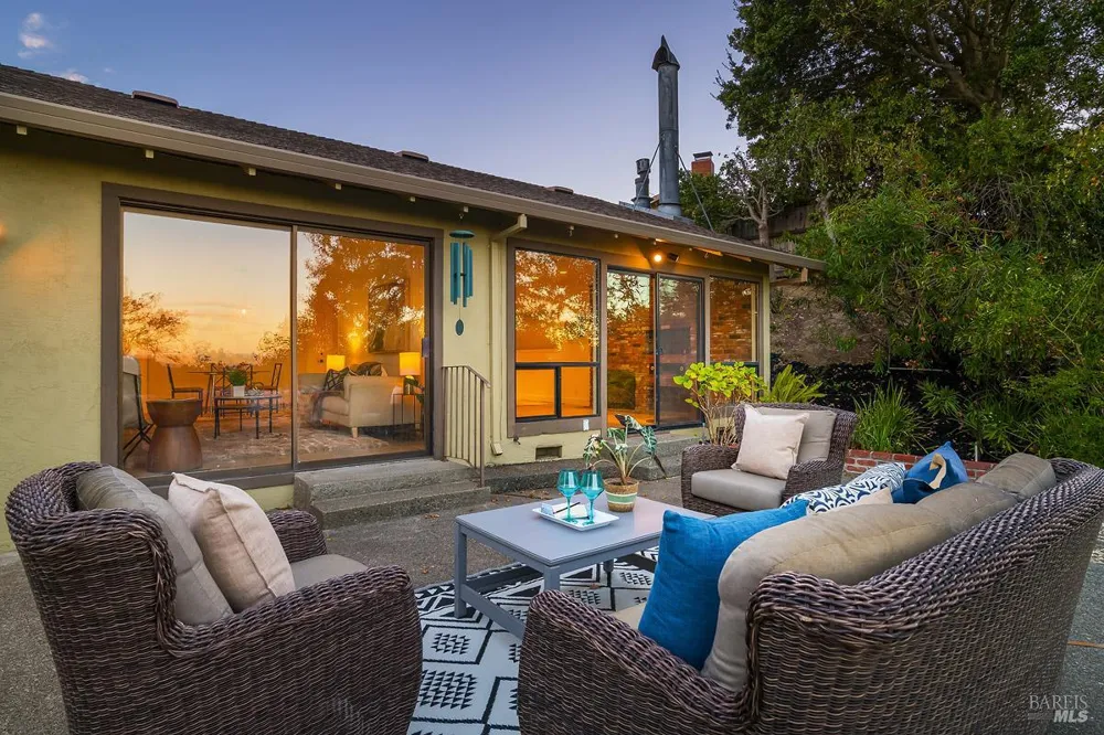 22 Terry Circle Novato, CA 94947