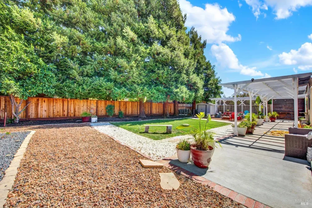 760 Stallion Circle Fairfield, CA 94533