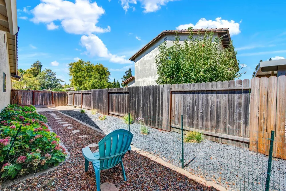760 Stallion Circle Fairfield, CA 94533