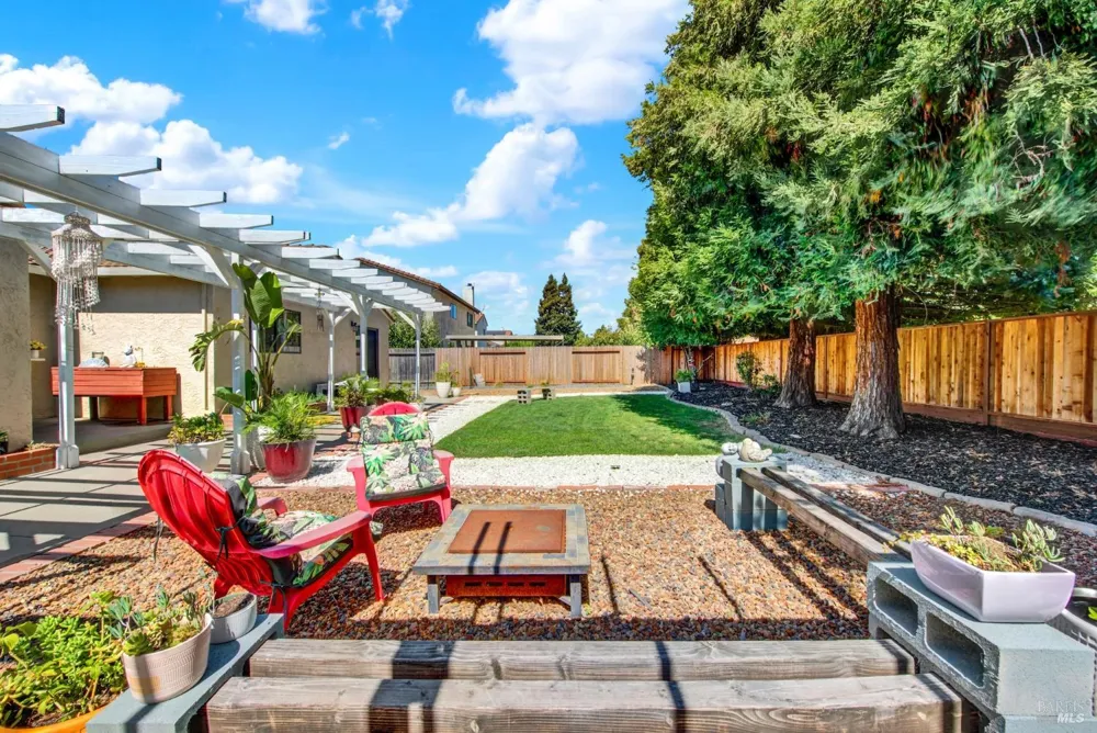 760 Stallion Circle Fairfield, CA 94533