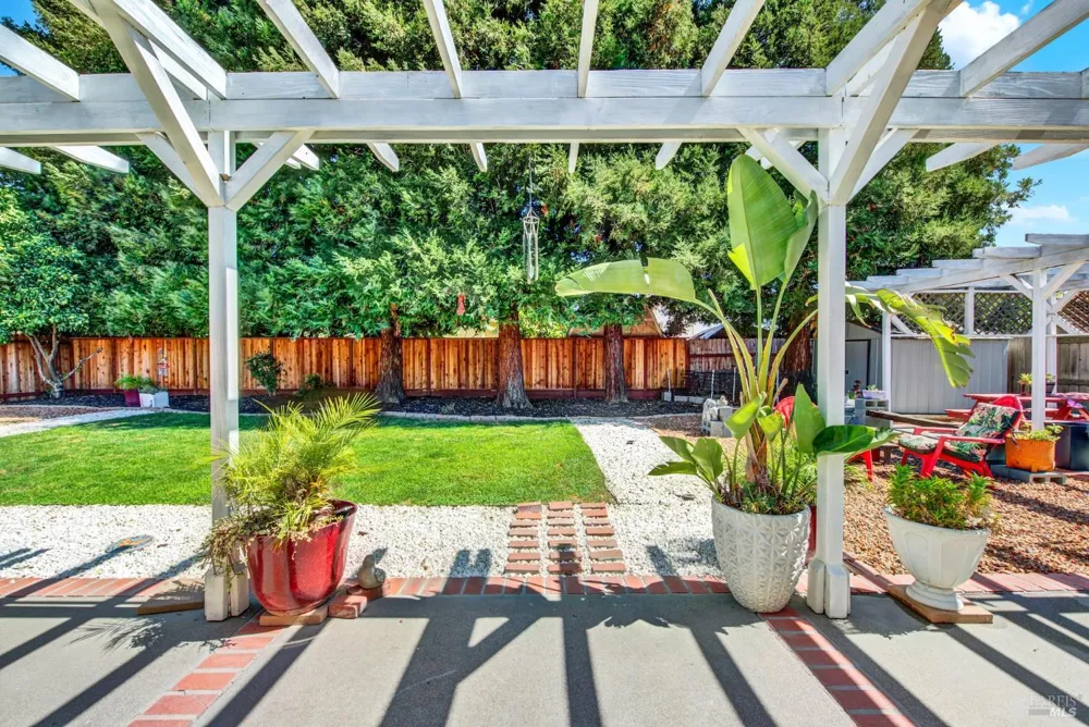 760 Stallion Circle Fairfield, CA 94533