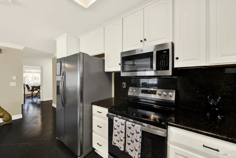 760 Stallion Circle Fairfield, CA 94533