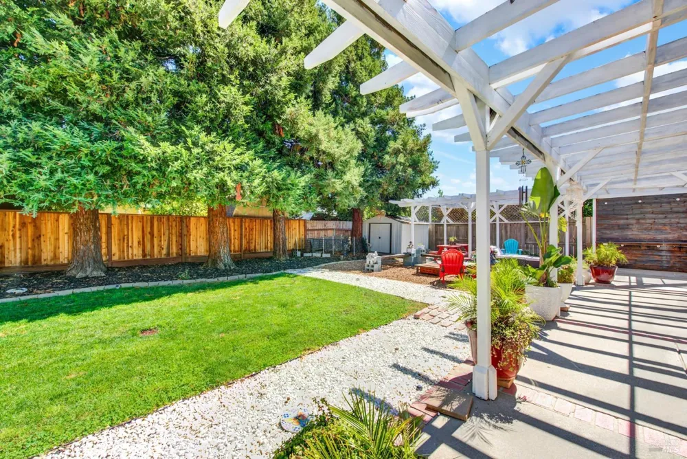 760 Stallion Circle Fairfield, CA 94533
