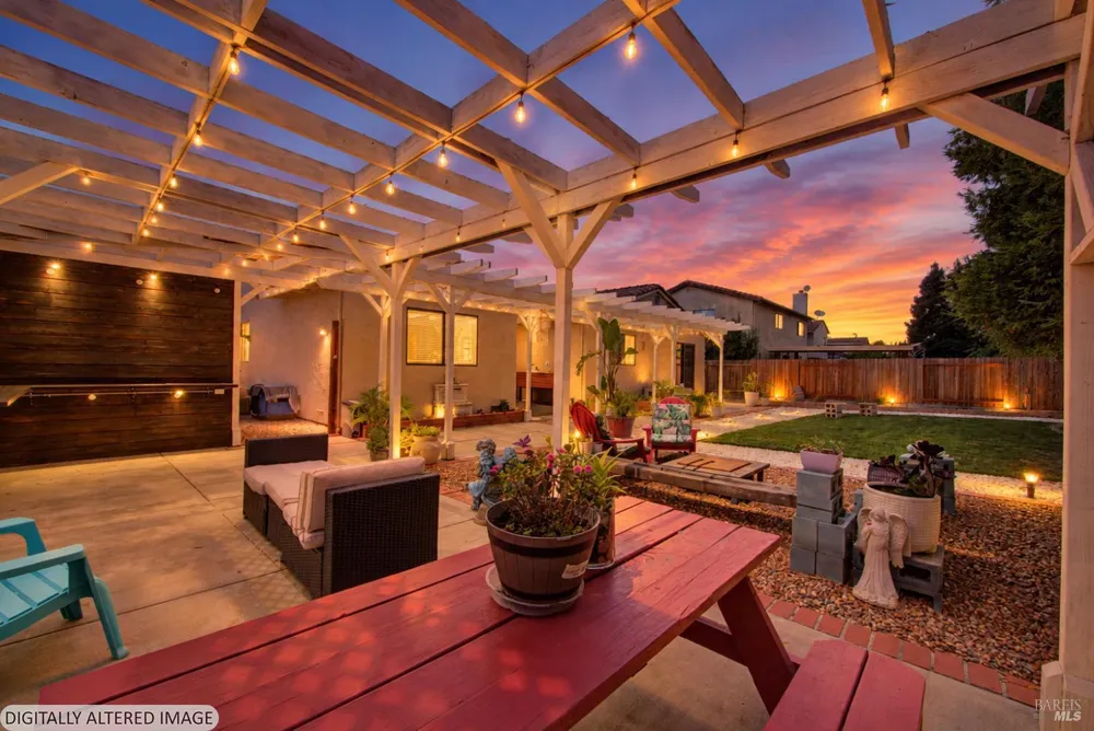 760 Stallion Circle Fairfield, CA 94533