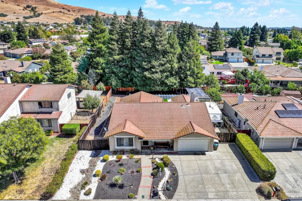 760 Stallion Circle Fairfield, CA 94533