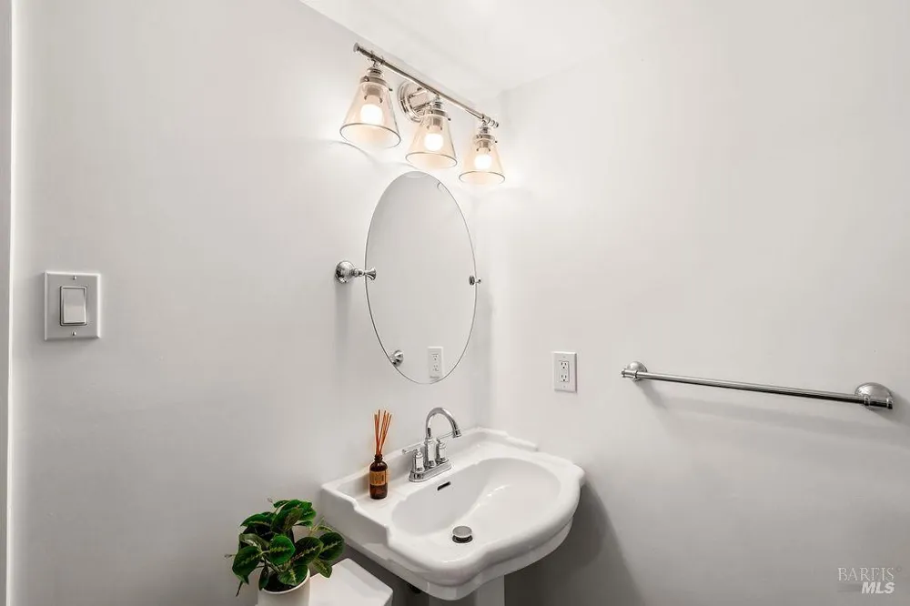 17831 Old Monte Rio Road Guerneville, CA 95446