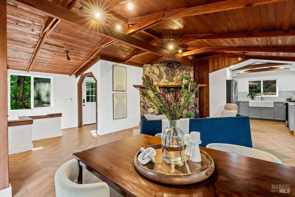 17831 Old Monte Rio Road Guerneville, CA 95446