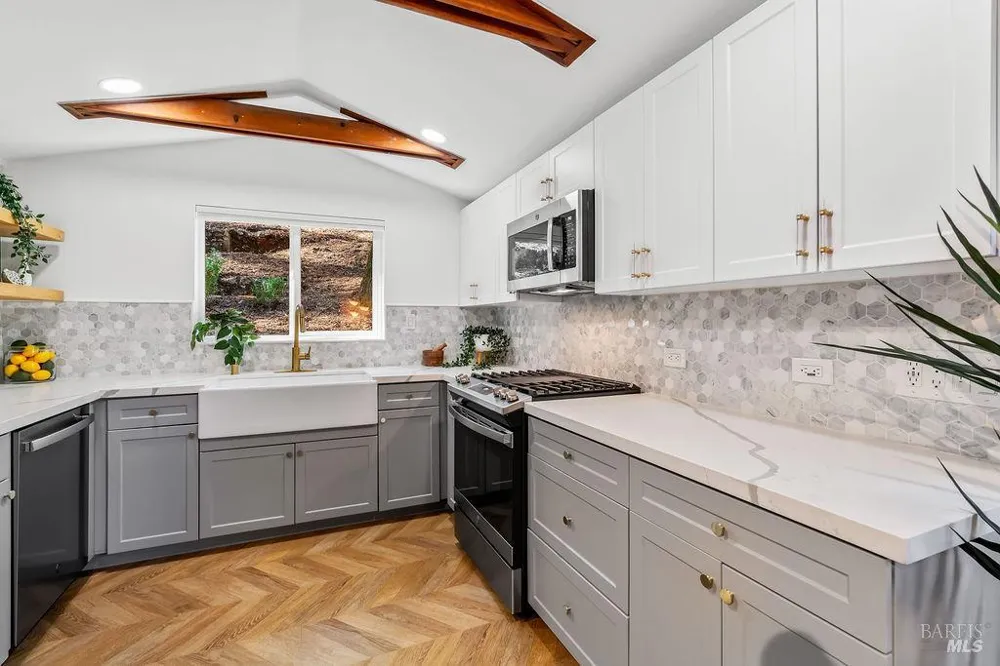17831 Old Monte Rio Road Guerneville, CA 95446