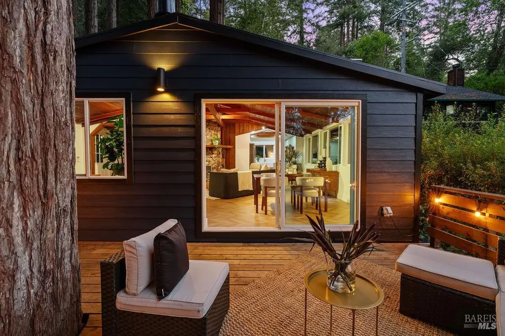 17831 Old Monte Rio Road Guerneville, CA 95446