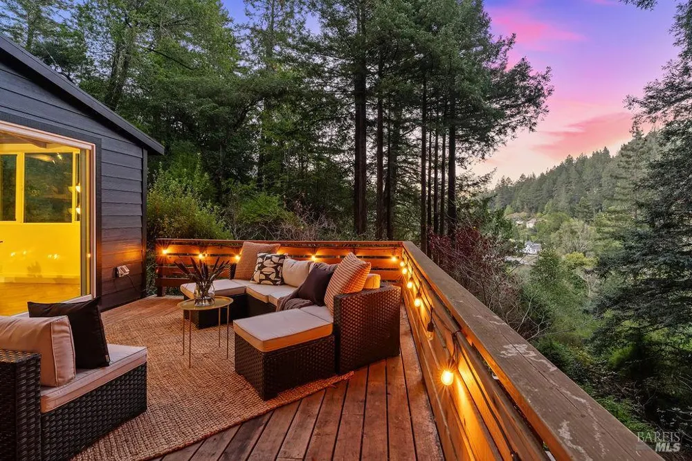 17831 Old Monte Rio Road Guerneville, CA 95446