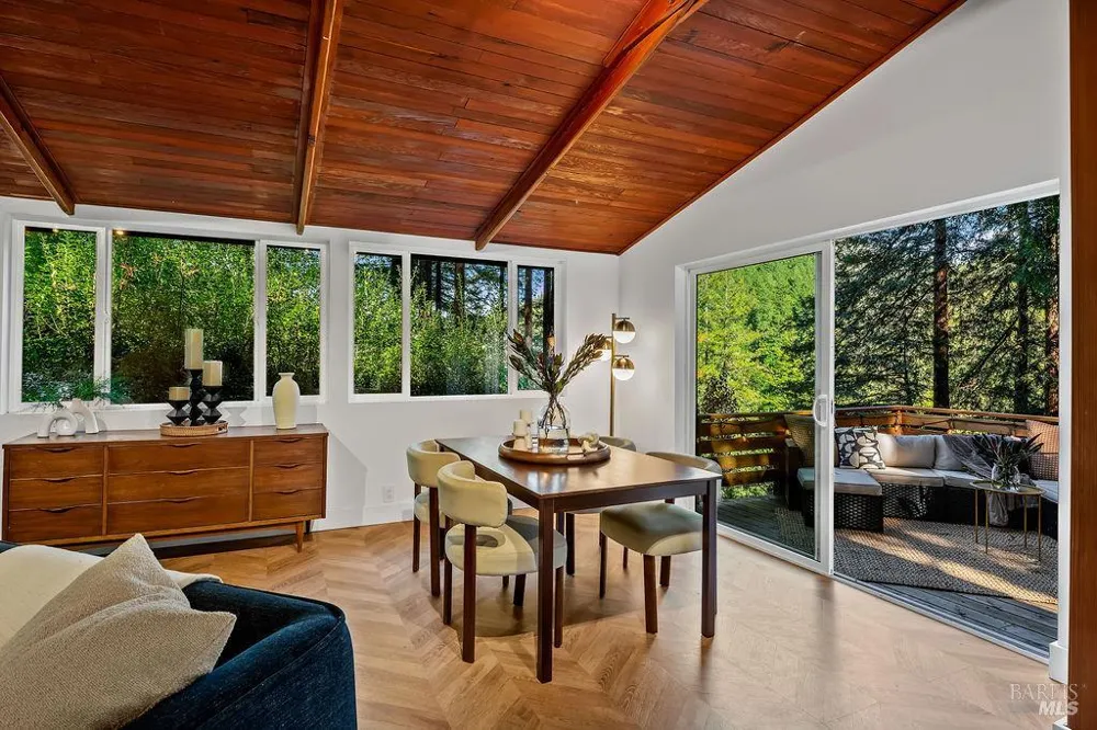 17831 Old Monte Rio Road Guerneville, CA 95446