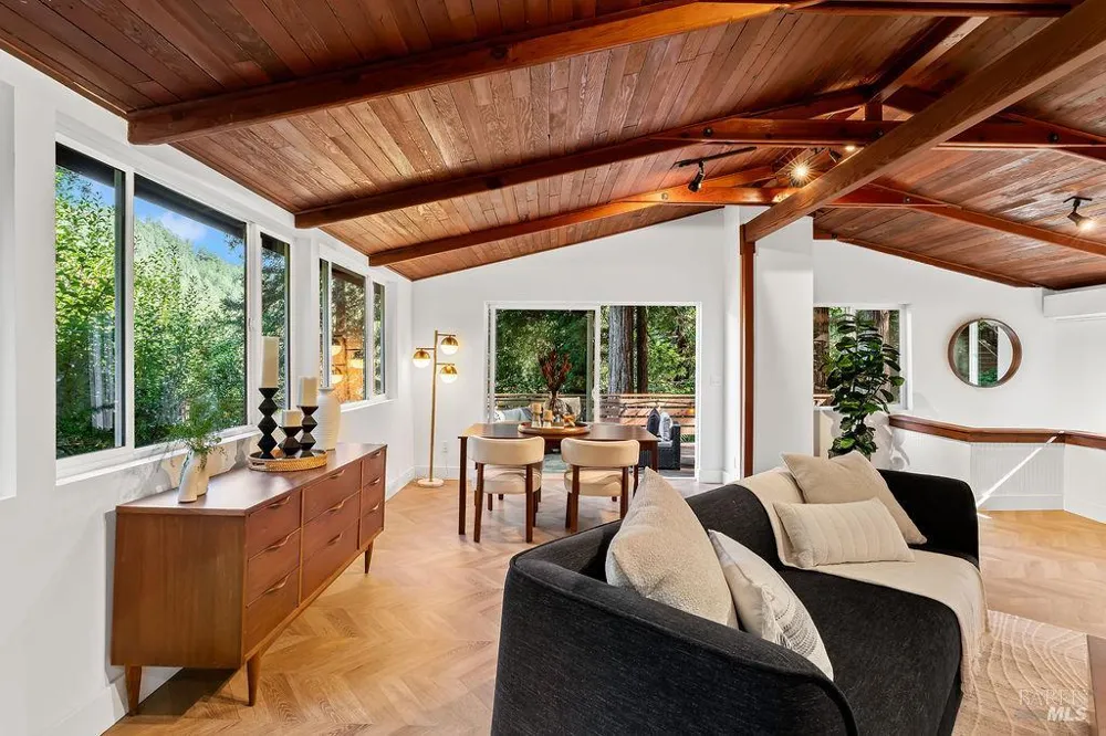 17831 Old Monte Rio Road Guerneville, CA 95446