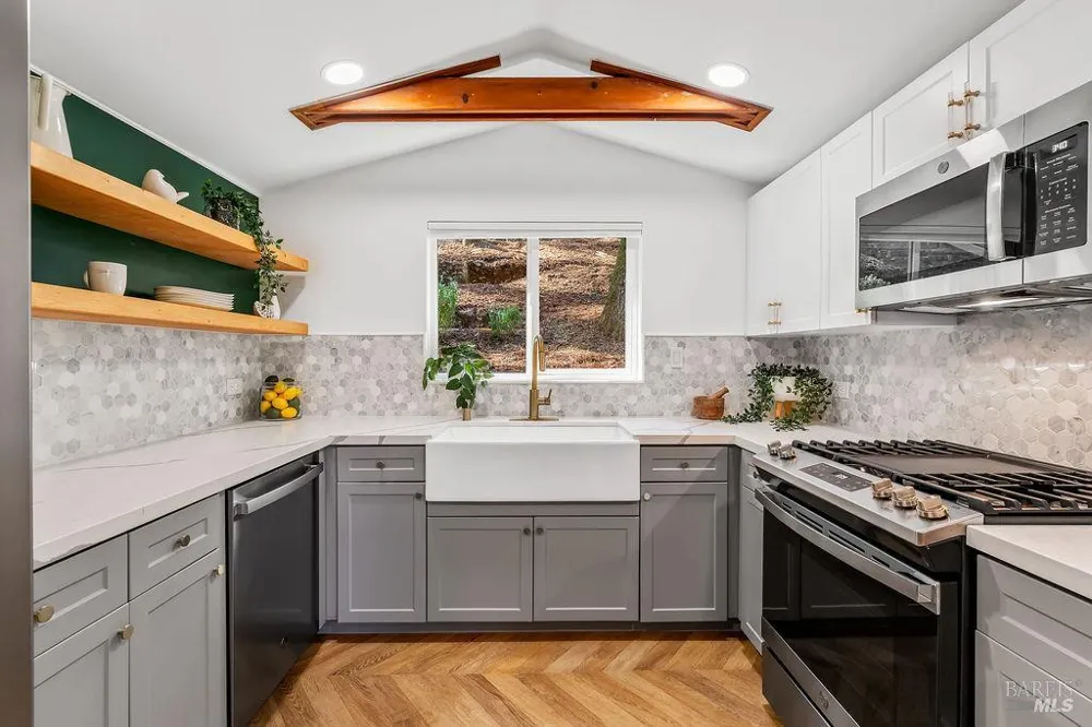 17831 Old Monte Rio Road Guerneville, CA 95446