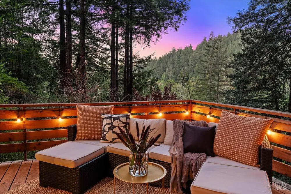 17831 Old Monte Rio Road Guerneville, CA 95446