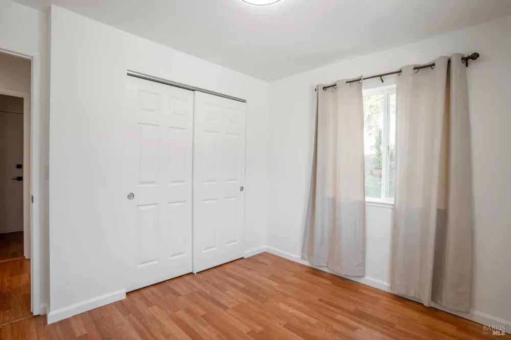 457 Violet Road Hercules, CA 94547