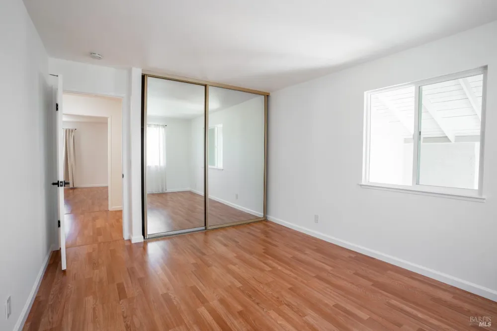 457 Violet Road Hercules, CA 94547