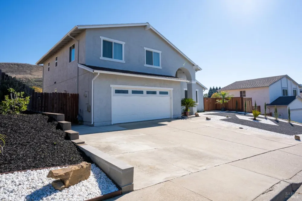 457 Violet Road Hercules, CA 94547