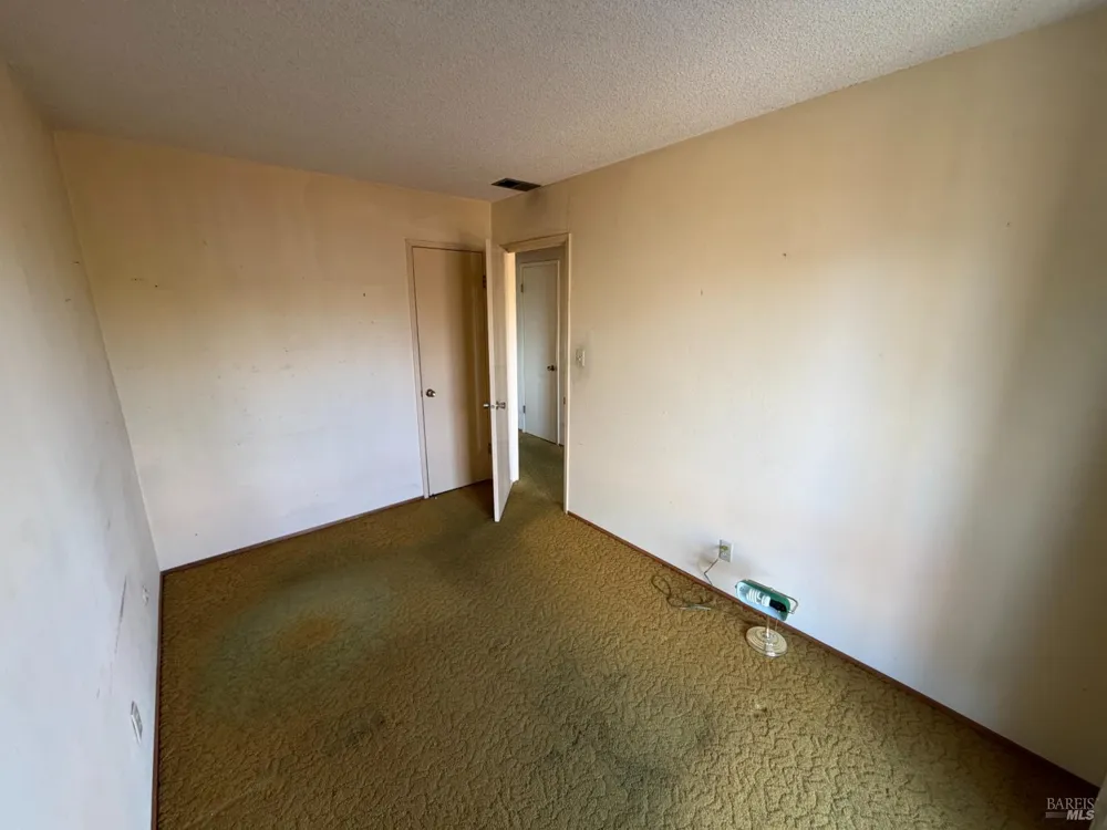 1527 Granada Street Vallejo, CA 94591