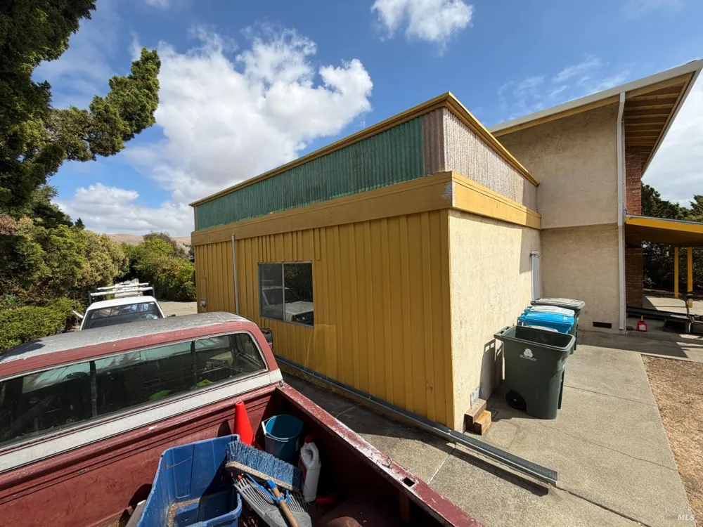 1527 Granada Street Vallejo, CA 94591