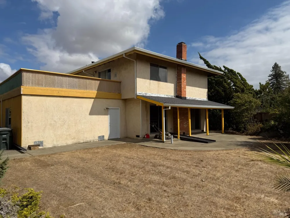 1527 Granada Street Vallejo, CA 94591