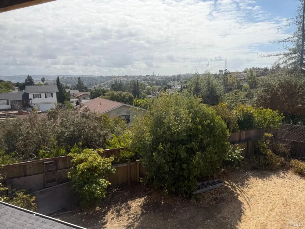 1527 Granada Street Vallejo, CA 94591