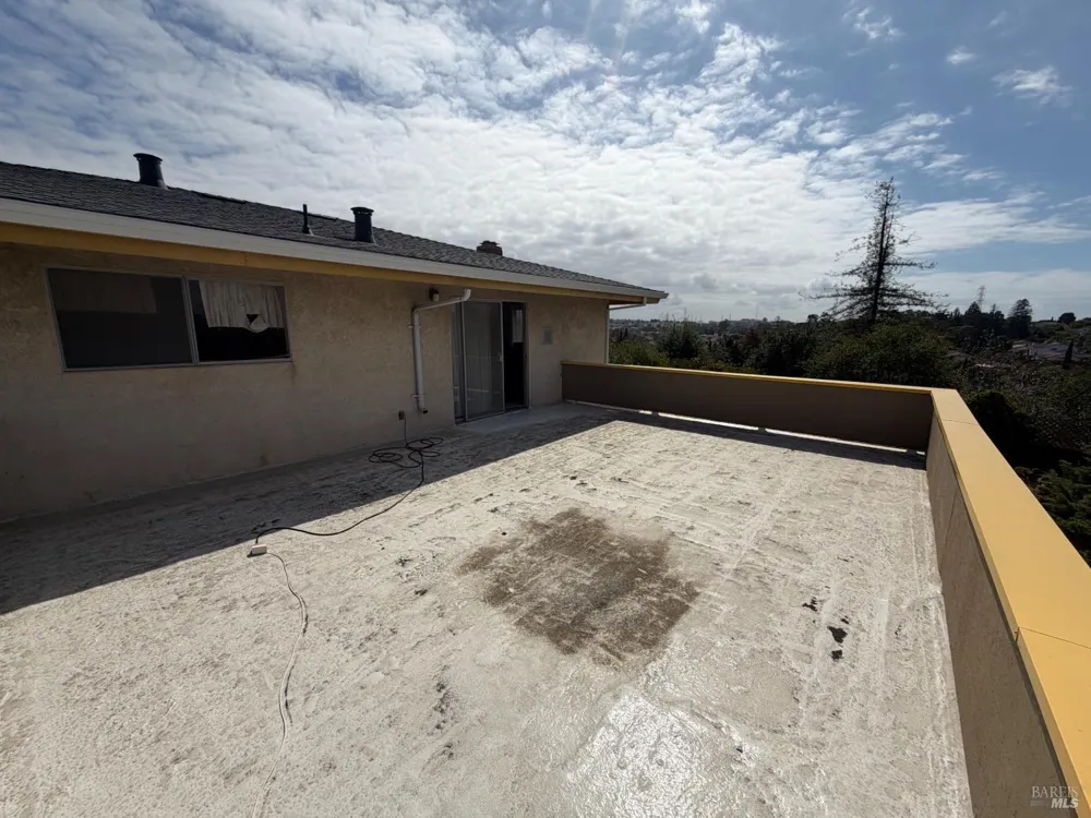 1527 Granada Street Vallejo, CA 94591