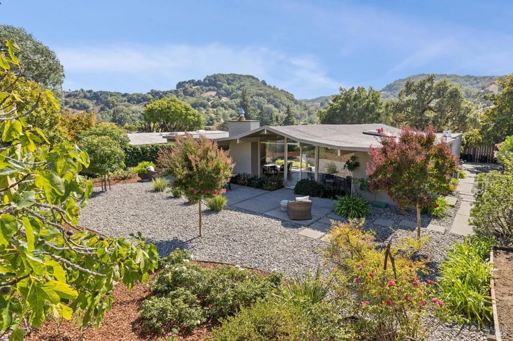 1162 Idylberry Road San Rafael, CA 94903