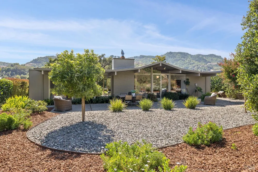 1162 Idylberry Road San Rafael, CA 94903