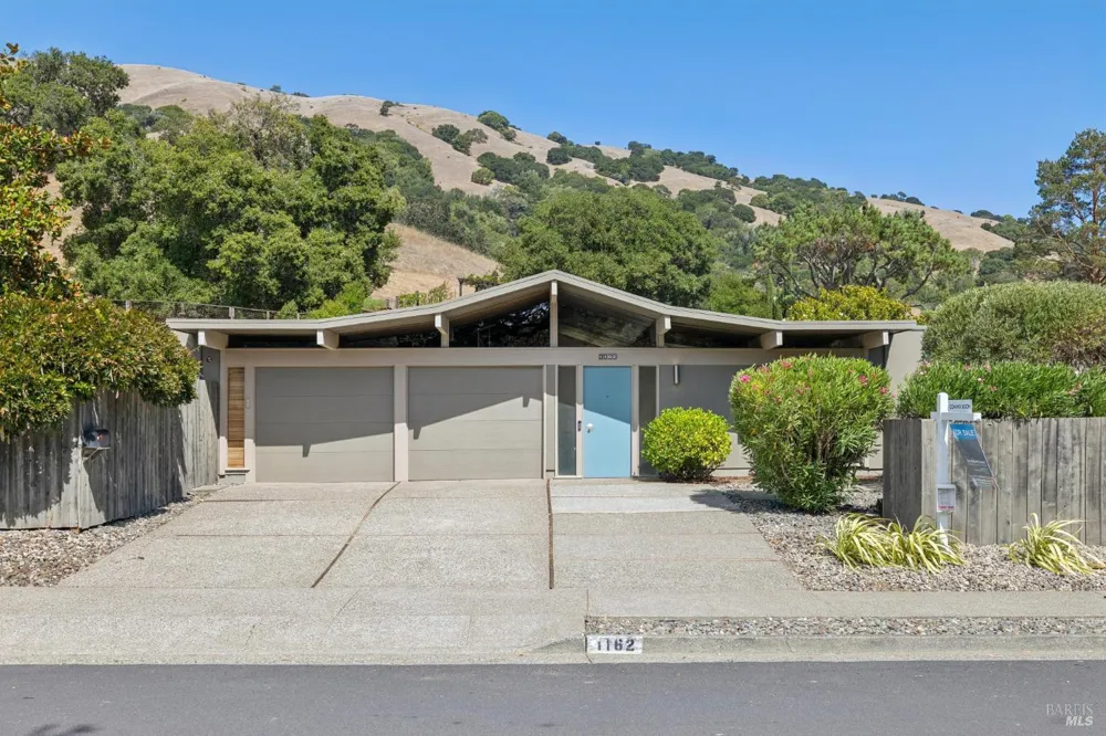 1162 Idylberry Road San Rafael, CA 94903