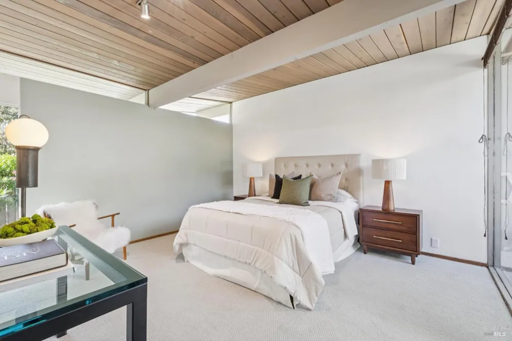 1162 Idylberry Road San Rafael, CA 94903